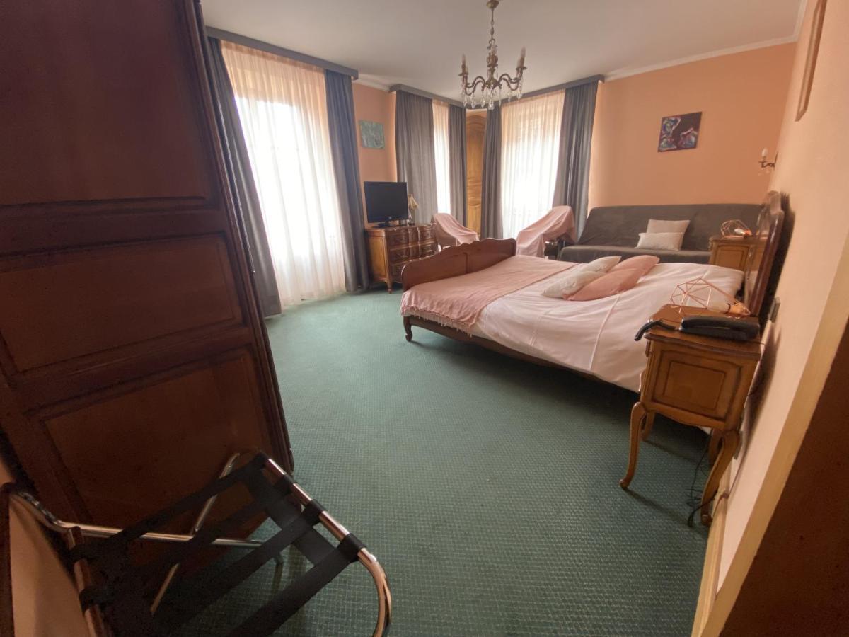 Hotel Le Sarment Мителбергайм Екстериор снимка