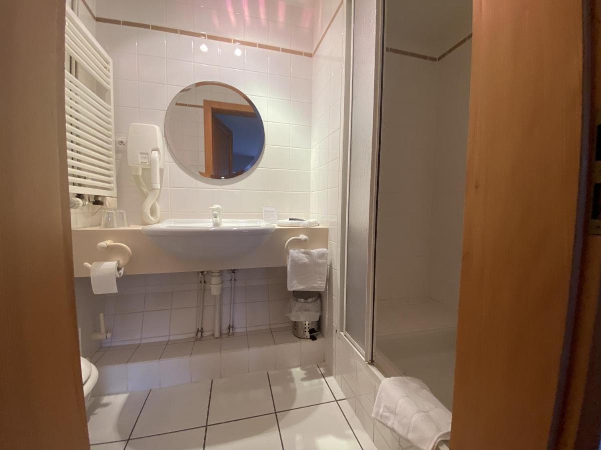 Hotel Le Sarment Мителбергайм Екстериор снимка